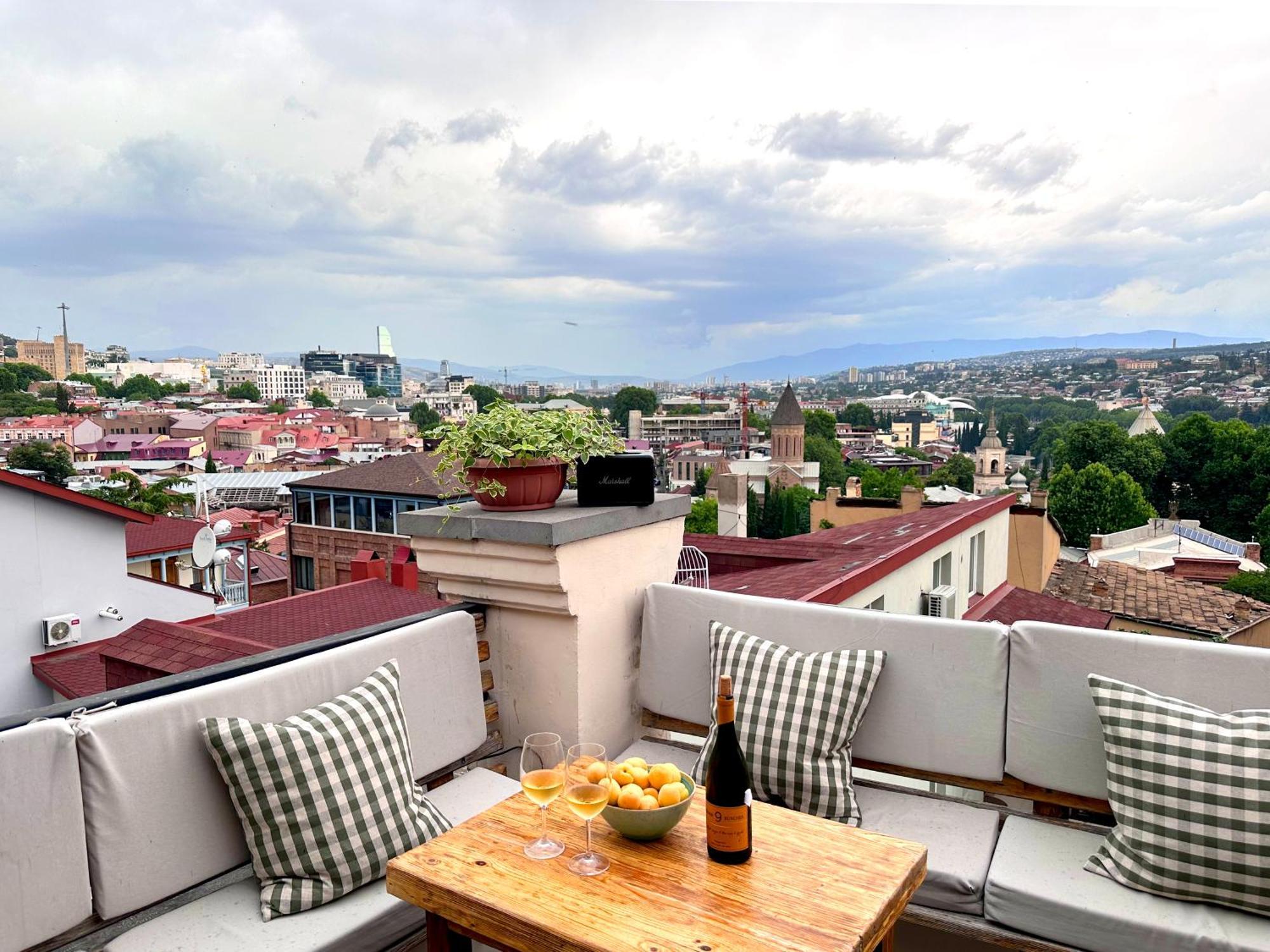 Betlemi Old Town Hotel Тбилиси Экстерьер фото