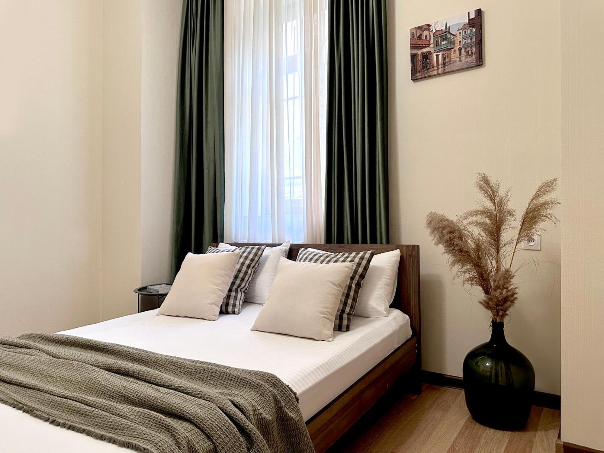 Betlemi Old Town Hotel Тбилиси Экстерьер фото