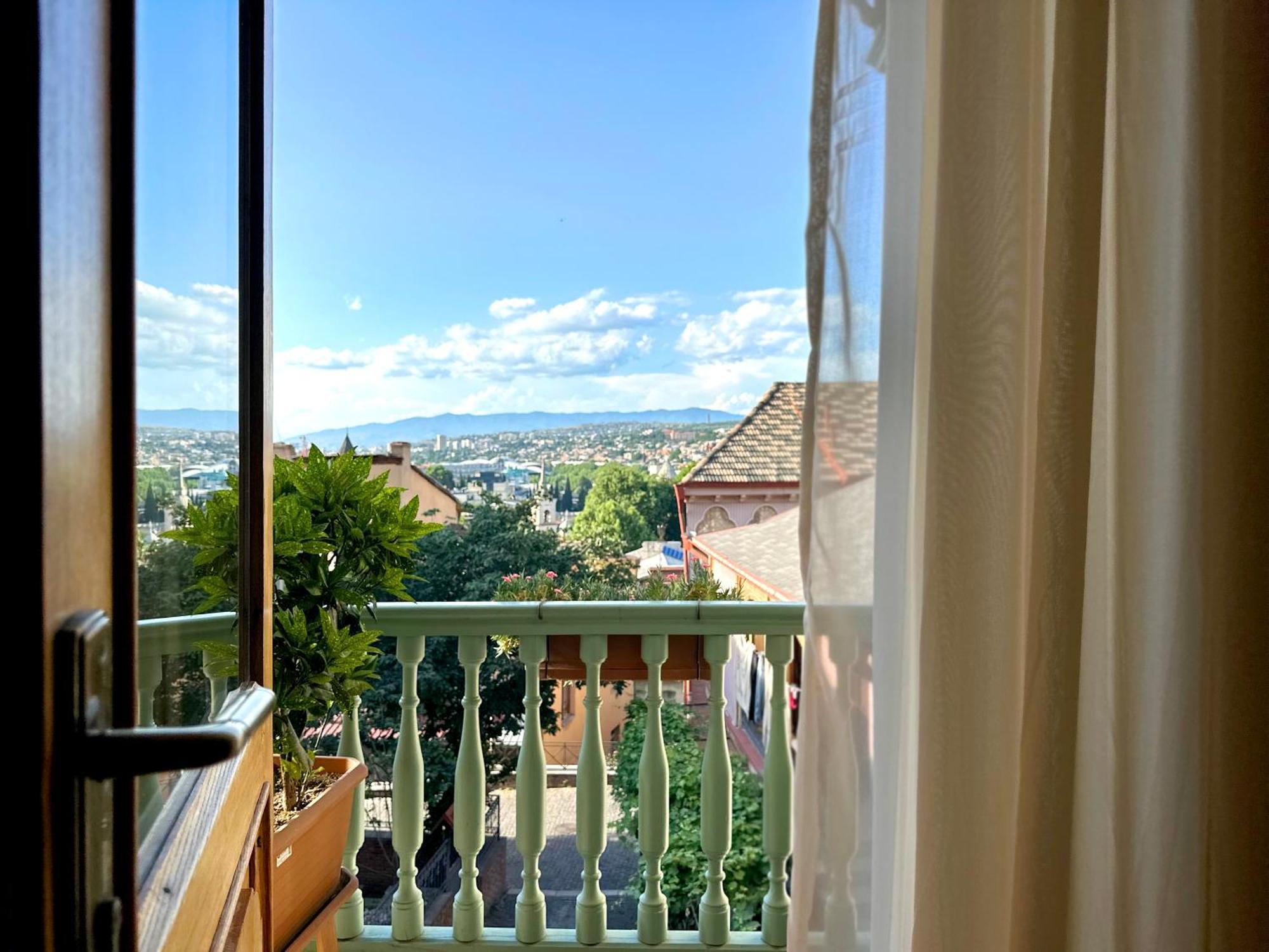 Betlemi Old Town Hotel Тбилиси Экстерьер фото