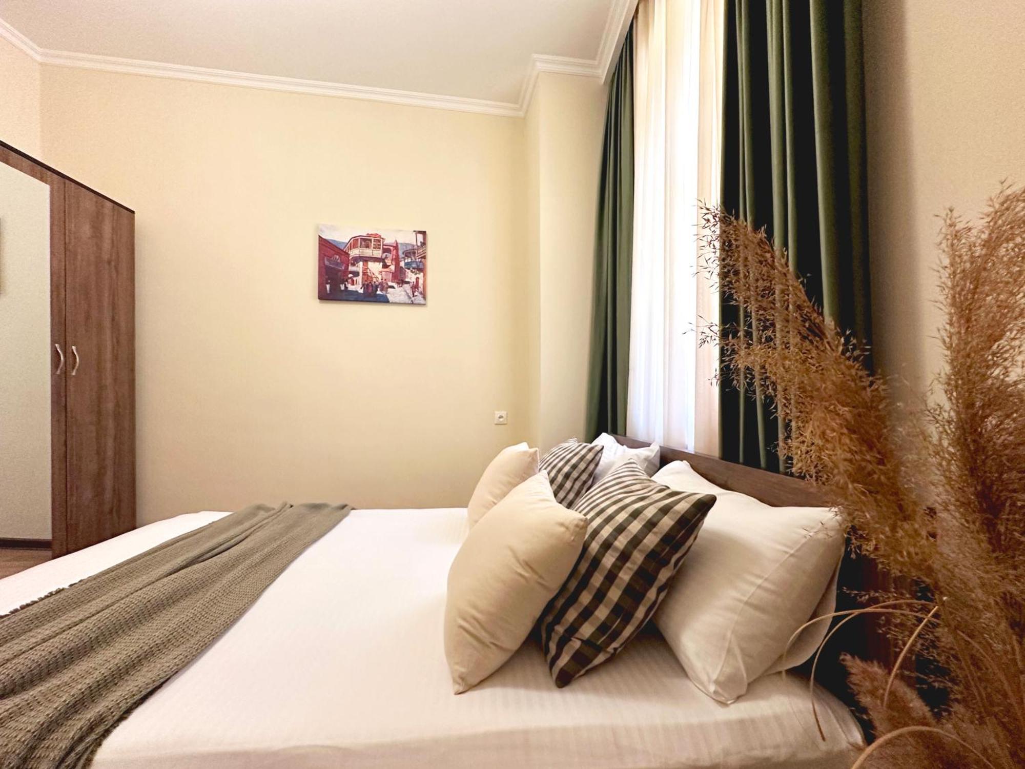 Betlemi Old Town Hotel Тбилиси Экстерьер фото