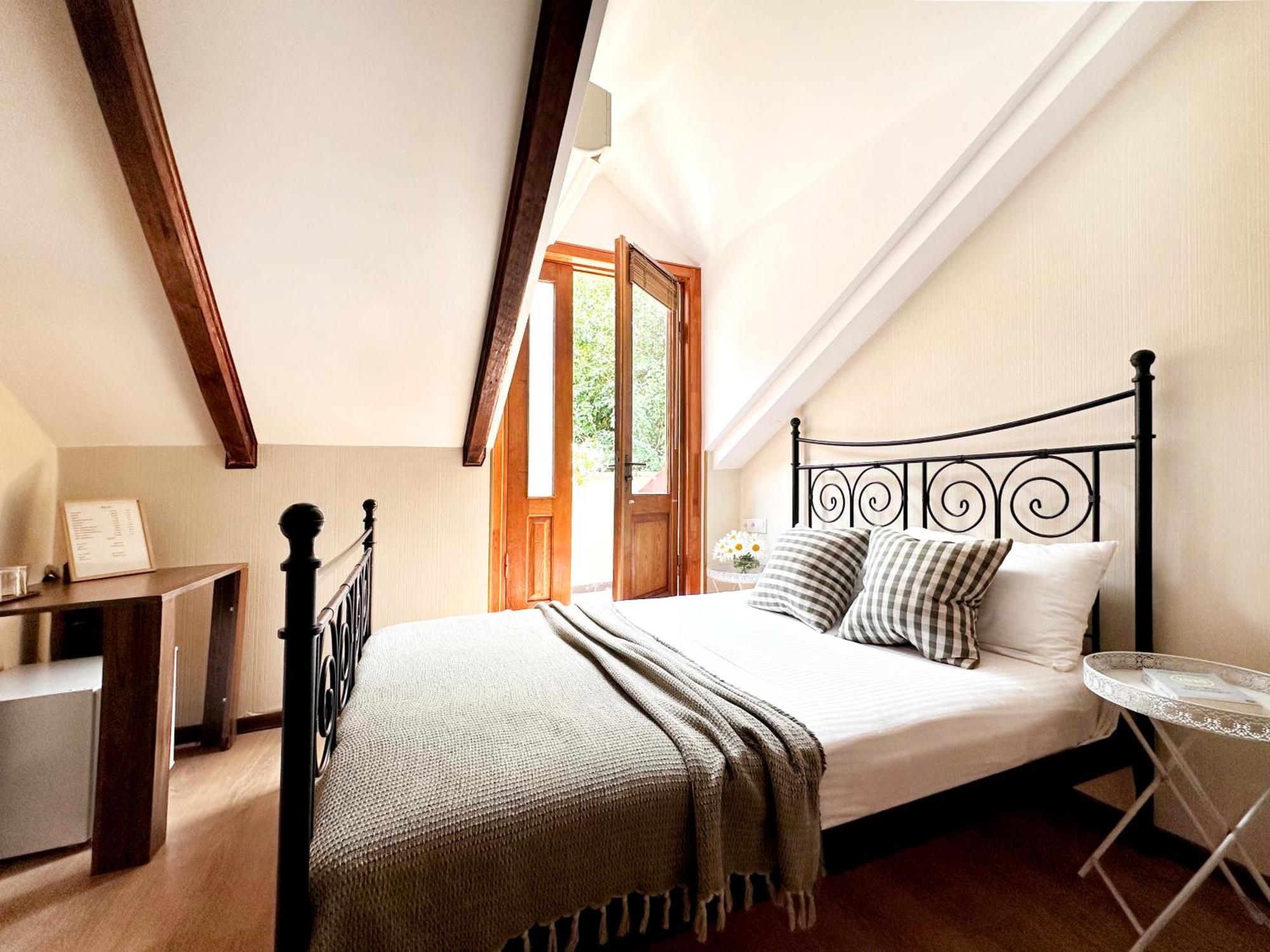 Betlemi Old Town Hotel Тбилиси Экстерьер фото